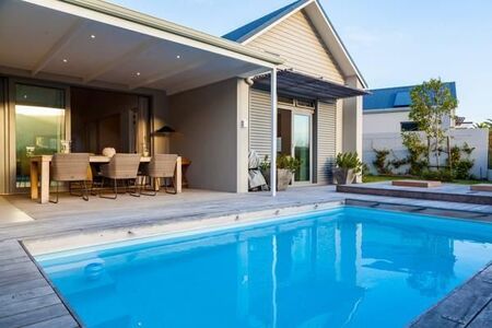 2 Bedroom Townhouse in Fernkloof Estate