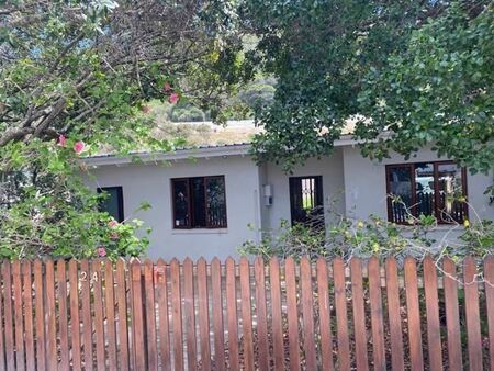 2 Bedroom House in Wilderness