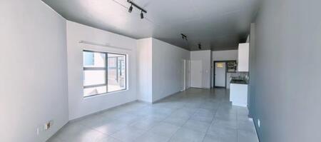 2 Bedroom Apartment in Parklands