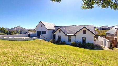 3 Bedroom House in Blue Mountain Village