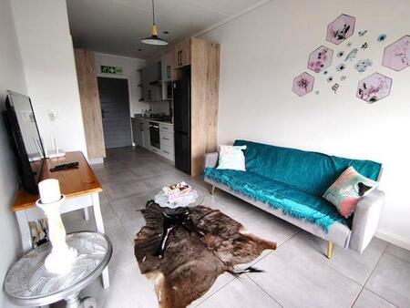 1 Bedroom Apartment in Mooikloof Country Estate