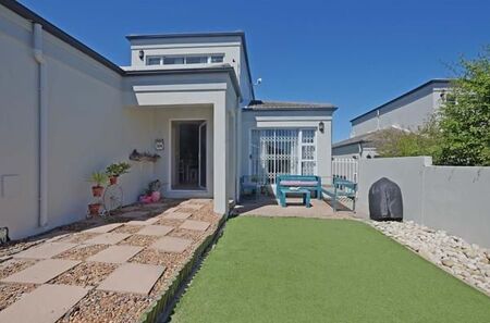 3 Bedroom House in Big Bay