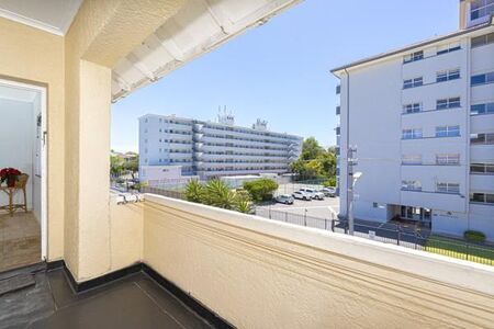 2 Bedroom Apartment in Plumstead