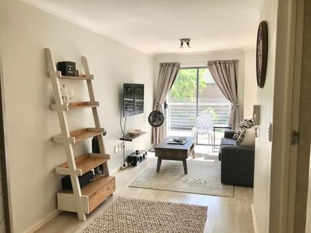 1 Bedroom Apartment in Rondebosch