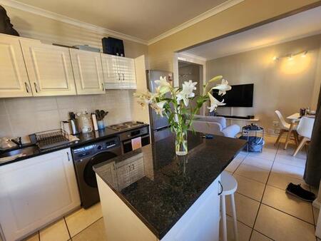 1 Bedroom Apartment in Rondebosch