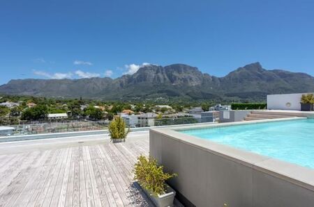 2 Bedroom Apartment in Claremont Upper