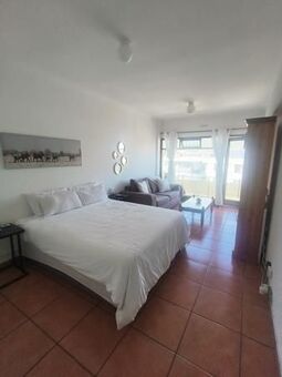 Studio apartment in Fish Hoek