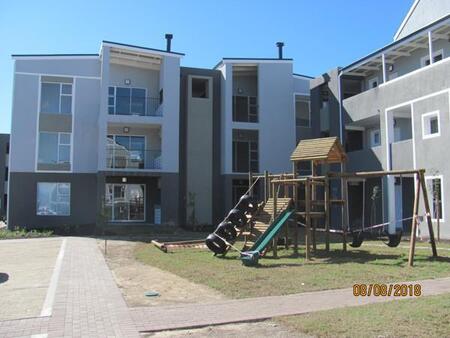 2 Bedroom Apartment in Burgundy Estate