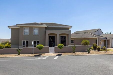 4 Bedroom house to rent in Graanendal, Durbanville