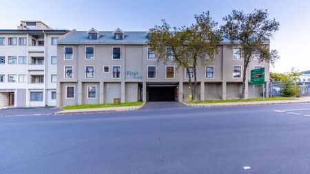 3 Bedroom apartment to rent in Paarl Central