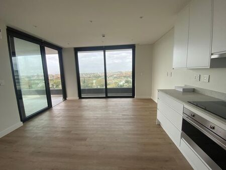 2 Bedroom apartment to rent in Newlands, Cape Town