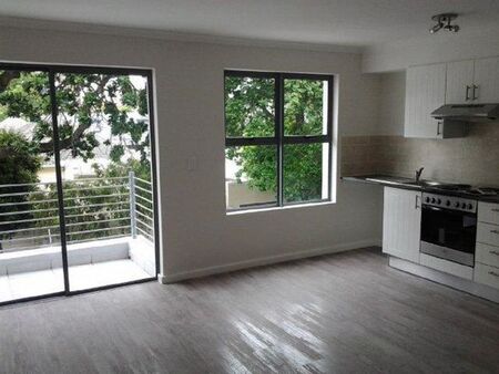 1 Bedroom apartment to rent in Rondebosch, Cape Town