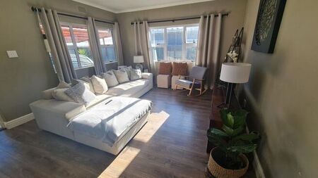 3 Bedroom house to rent in Heathfield, Cape Town