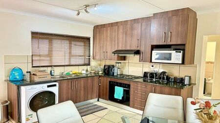 2 Bedroom apartment to rent in Barbeque Downs, Midrand