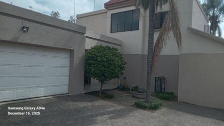 3 Bedroom house to rent in Moreleta Park, Pretoria