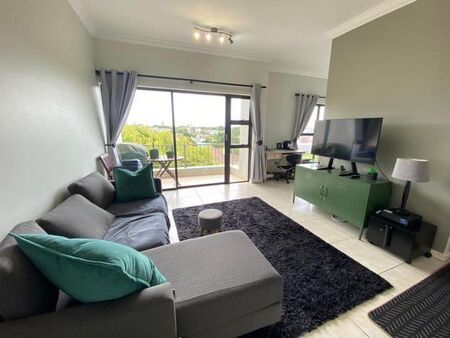 1 Bedroom apartment to rent in Rondebosch, Cape Town