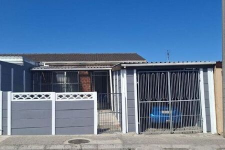 2 Bedroom house to rent in Lentegeur, Mitchells Plain