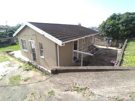 3 Bedroom house to rent in Bonela, Durban
