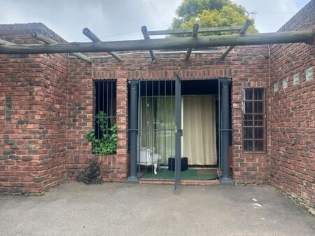 1 Bedroom house to rent in Belvedere, Hillcrest