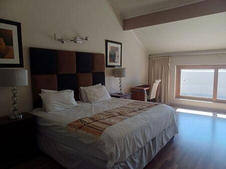 1 Bedroom duplex apartment to rent in Morningside, Sandton