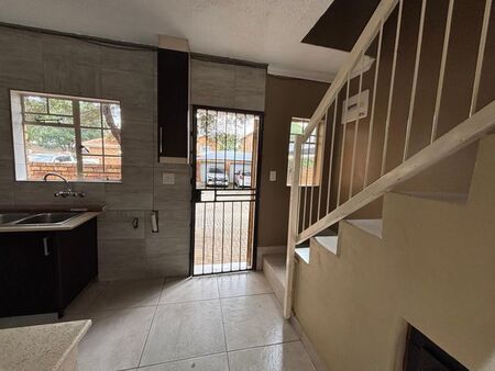 2 Bedroom duplex apartment to rent in Wierda Park, Centurion