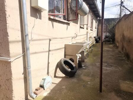 1 Bedroom cottage to rent in Pimville, Soweto