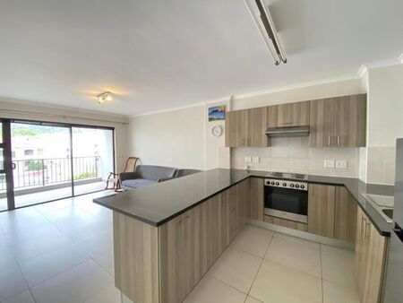 2 Bedroom apartment to rent in Rondebosch, Cape Town