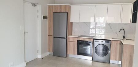 1 Bedroom apartment to rent in Waterfall, Midrand