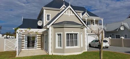 4 Bedroom house to rent in Robertson
