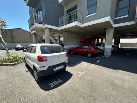1 Bedroom apartment to rent in Woodstock, Cape Town