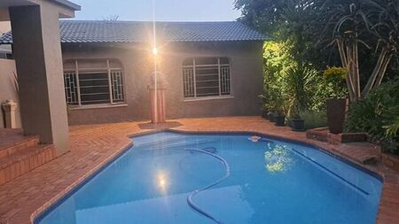 1 Bedroom apartment to rent in Kenmare, Krugersdorp