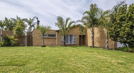 3 Bedroom house to rent in Soneike, Kuils River