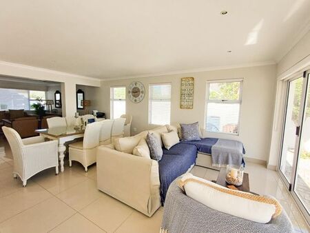 5 Bedroom house to rent in Canals, St Francis Bay