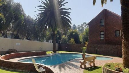 2 Bedroom apartment to rent in Paulshof, Sandton
