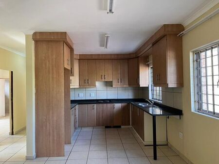 3 Bedroom apartment to rent in Reservoir Hills, Durban