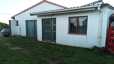 2 Bedroom house to rent in Silverglen, Chatsworth
