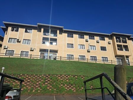2 Bedroom apartment to rent in Southgate, Phoenix