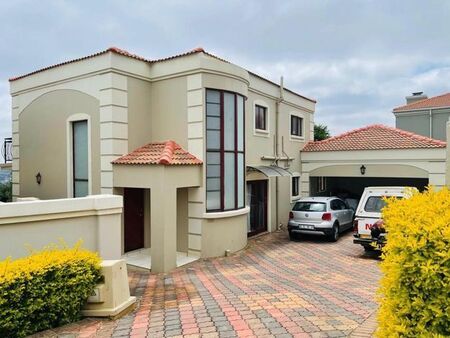 3 Bedroom townhouse - freehold to rent in Allen's Nek, Roodepoort