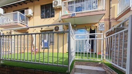 2 Bedroom house to rent in Eastbury, Phoenix