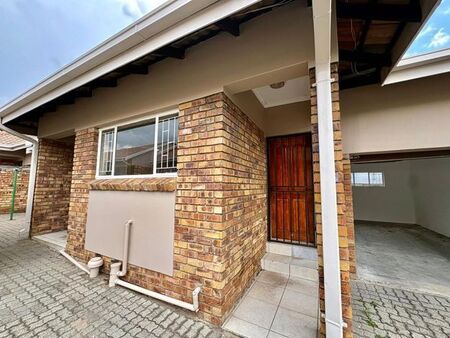 3 Bedroom house to rent in Trichardt, Secunda