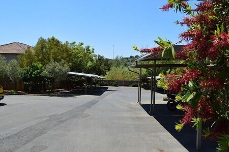 2 Bedroom duplex townhouse - sectional to rent in Sonneglans, Randburg