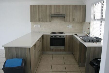 2 Bedroom apartment to rent in Rondebosch, Cape Town