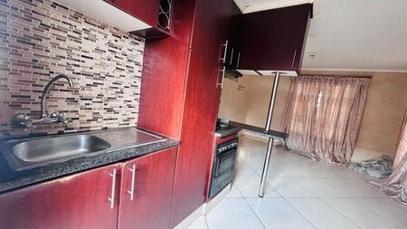 3 Bedroom house to rent in Rosslyn, Akasia