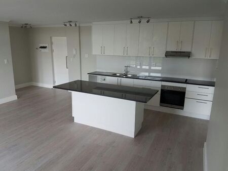 2 Bedroom apartment to rent in Rondebosch, Cape Town