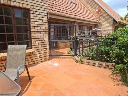 3 Bedroom loft apartment to rent in Centurion Golf Estate