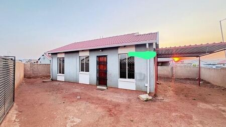 3 Bedroom house to rent in Rosslyn, Akasia