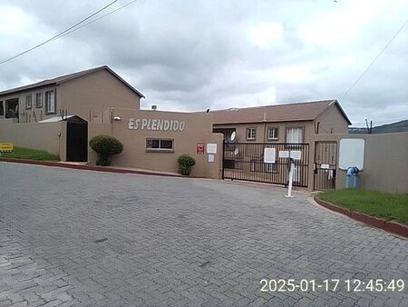 2 Bedroom apartment to rent in Wilgeheuwel, Roodepoort
