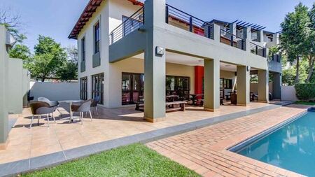 2 Bedroom apartment to rent in Lonehill, Sandton