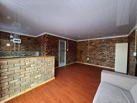 1 Bedroom cottage to rent in Pelican Heights, Cape Town