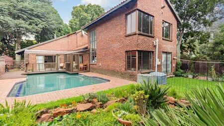 3 Bedroom house to rent in Paulshof, Sandton